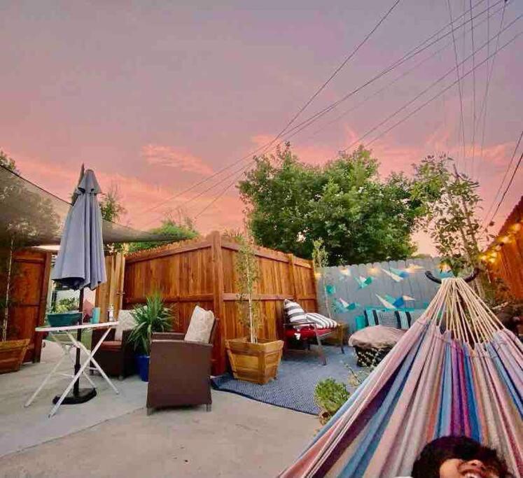 Вилла Hidden Gem La 2Bd House With Dreamy Backyard Лос-Анджелес Экстерьер фото