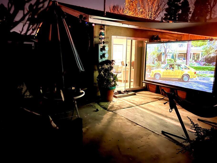 Вилла Hidden Gem La 2Bd House With Dreamy Backyard Лос-Анджелес Экстерьер фото